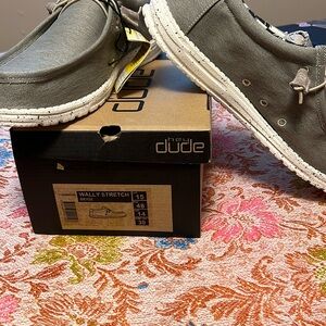 NIB Men’s Hey Dudes